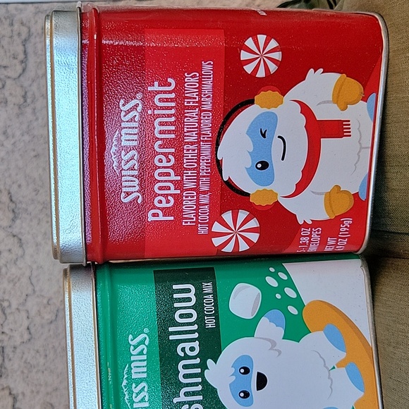 Set of 4 SWISS MISS Hot Cocoa Collector Tins - Picture 5 of 5